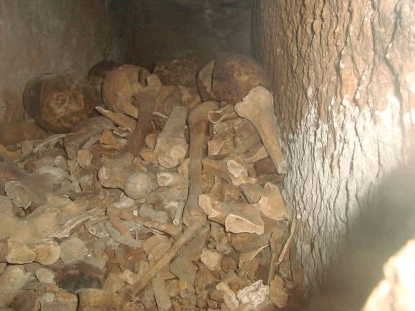 أين يقع كهف أصحاب الكهف الحقيقي؟ وماهي الأسماء الصحيحة لأصحاب الكهف ؟منطقة الرقيم